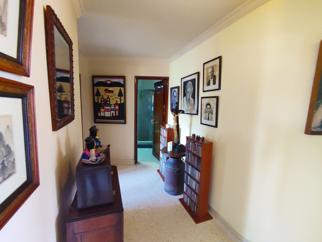 Apartamento en venta en La Riviera, Cúcuta · foto 9 de 15