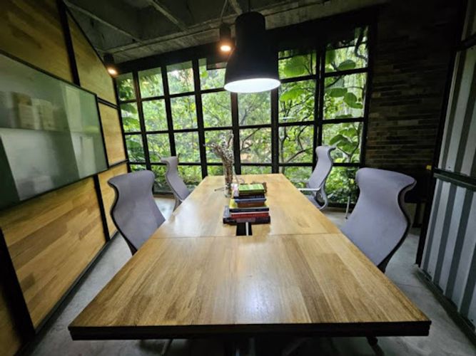 Oficina en arriendo en La Linde, Medellín, 250 m² · foto 6 de 24