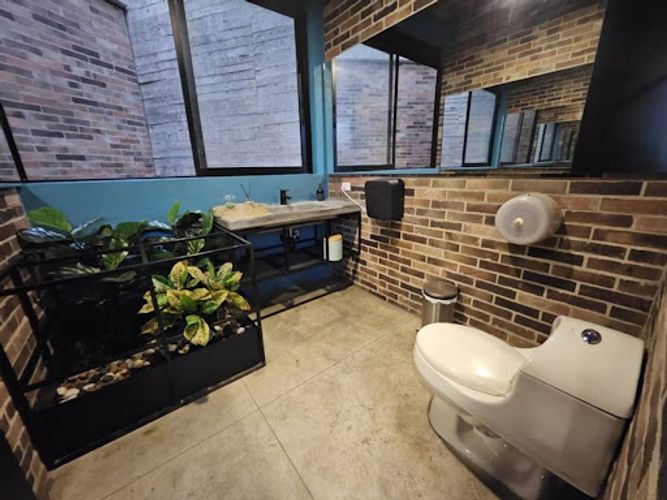 Oficina en arriendo en La Linde, Medellín, 250 m² · foto 10 de 24