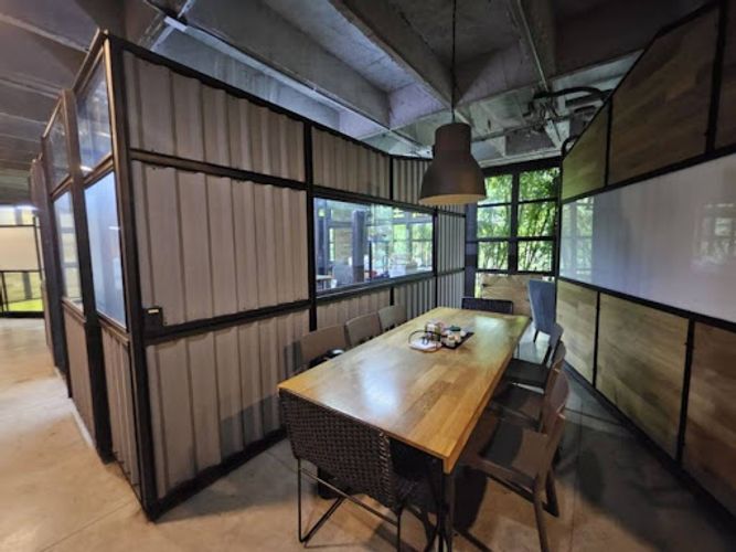 Oficina en arriendo en La Linde, Medellín, 250 m² · foto 13 de 24