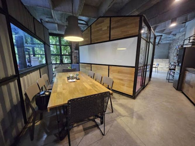 Oficina en arriendo en La Linde, Medellín, 250 m² · foto 14 de 24
