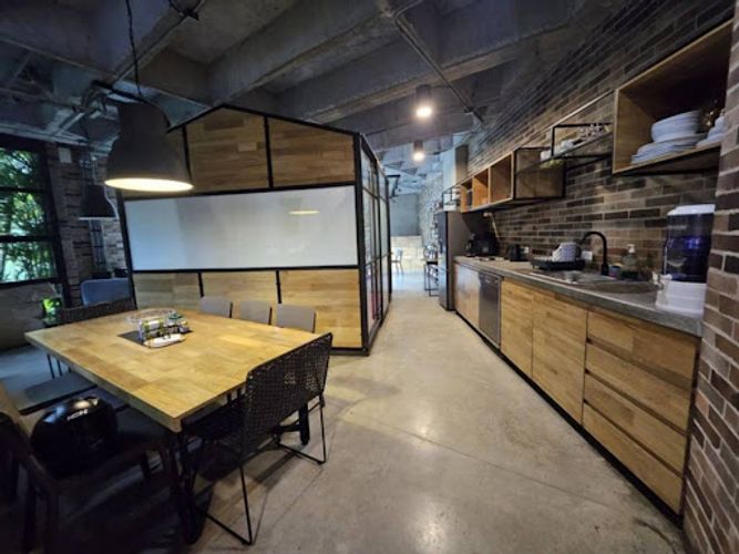 Oficina en arriendo en La Linde, Medellín, 250 m² · foto 15 de 24