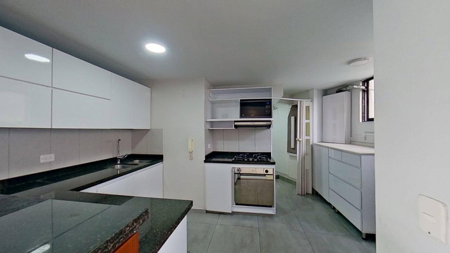 Apartamento de 3 alcobas en venta en Prados Del Norte, Cali, 115 m² · foto 2 de 10