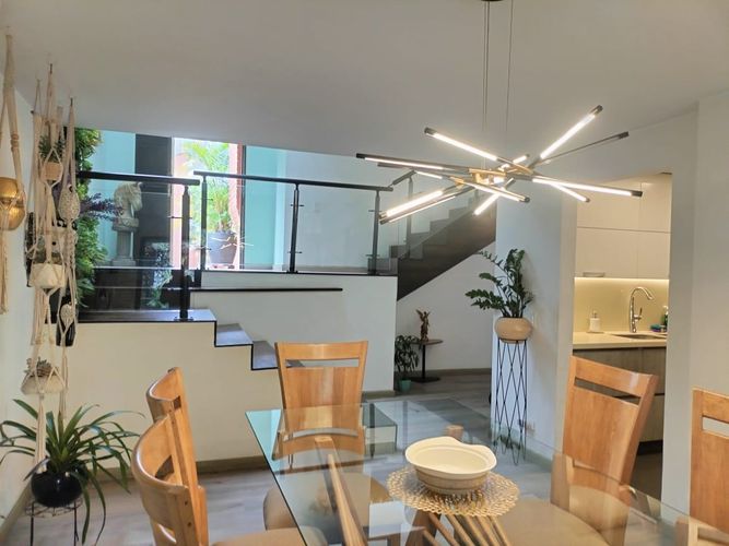 Casa de 3 alcobas en arriendo en Alejandría, Medellín, 340 m² · foto 13 de 20