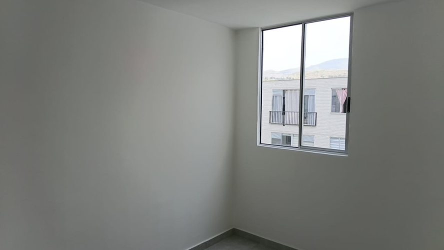 Apartamento de 2 alcobas en venta en San Jorge, Yumbo, 50 m² · foto 3 de 10