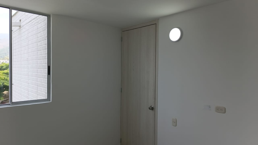 Apartamento de 2 alcobas en venta en San Jorge, Yumbo, 50 m² · foto 10 de 10