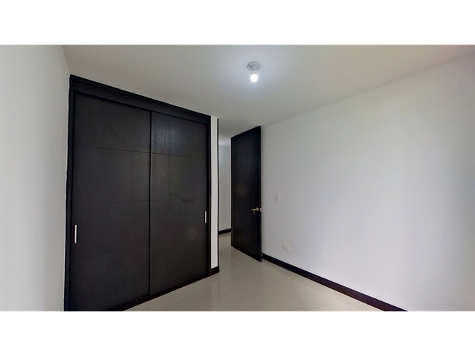 Apartamento de 3 alcobas en venta en Paso Del Comercio, Cali, 87 m² · foto 8 de 24