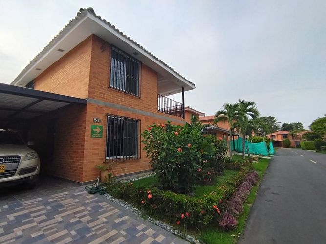 Casa de 4 alcobas en venta en Simon Bolivar, Jamundí, 280 m² · foto 5 de 17