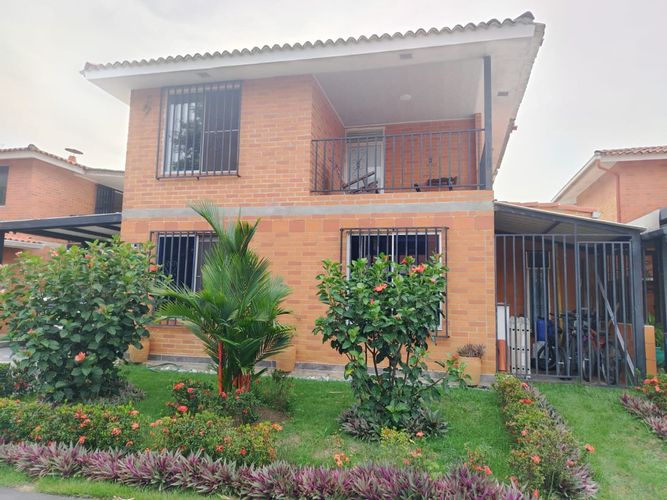 Casa de 4 alcobas en venta en Simon Bolivar, Jamundí, 280 m² · foto 6 de 17