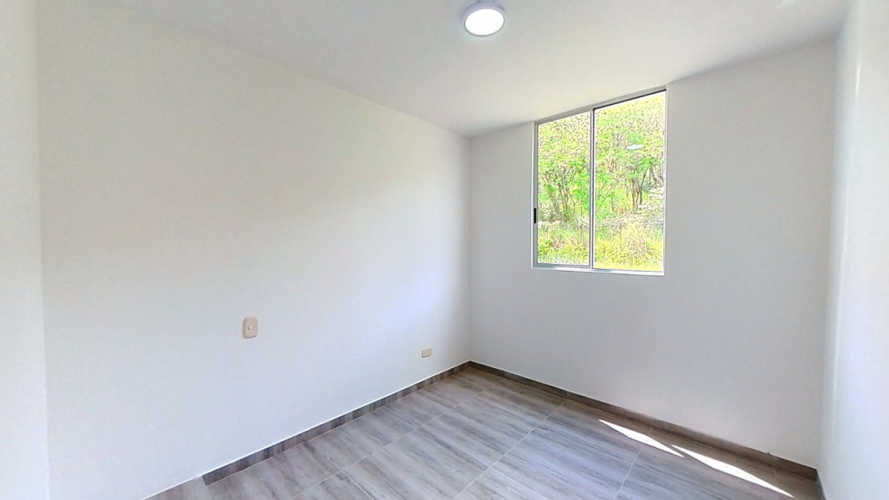 Apartamento de 2 alcobas en venta en San Jorge, Yumbo, 46 m² · foto 2 de 13