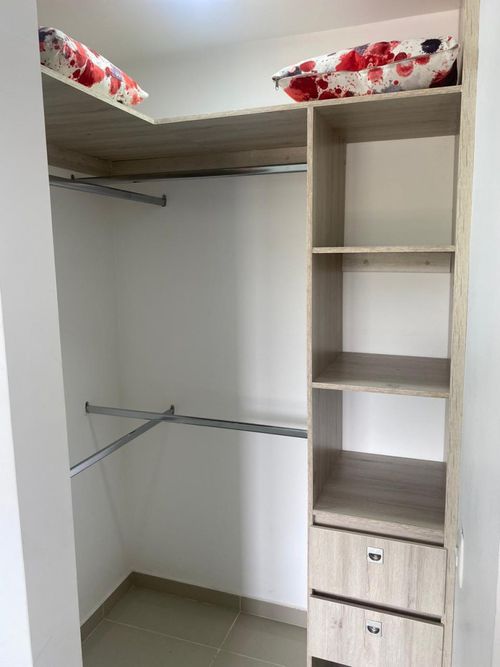 Apartamento de 3 alcobas en venta en Las Americas, Yumbo, 64 m² · foto 11 de 21