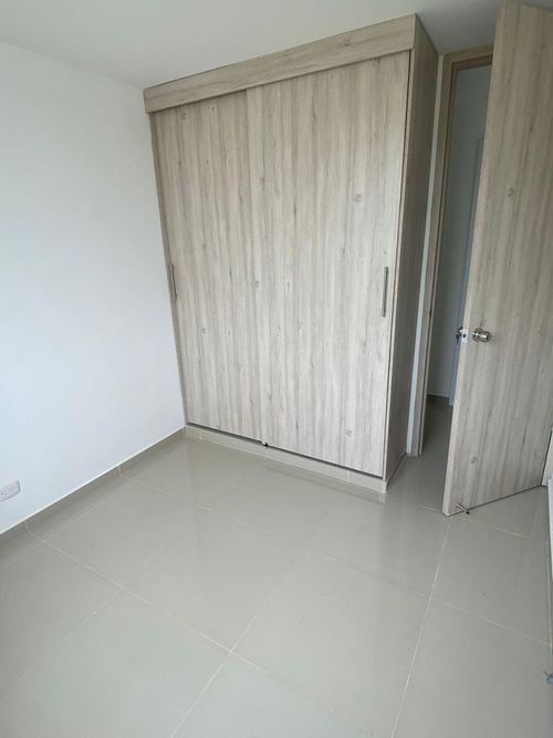Apartamento de 3 alcobas en venta en Las Americas, Yumbo, 64 m² · foto 15 de 21