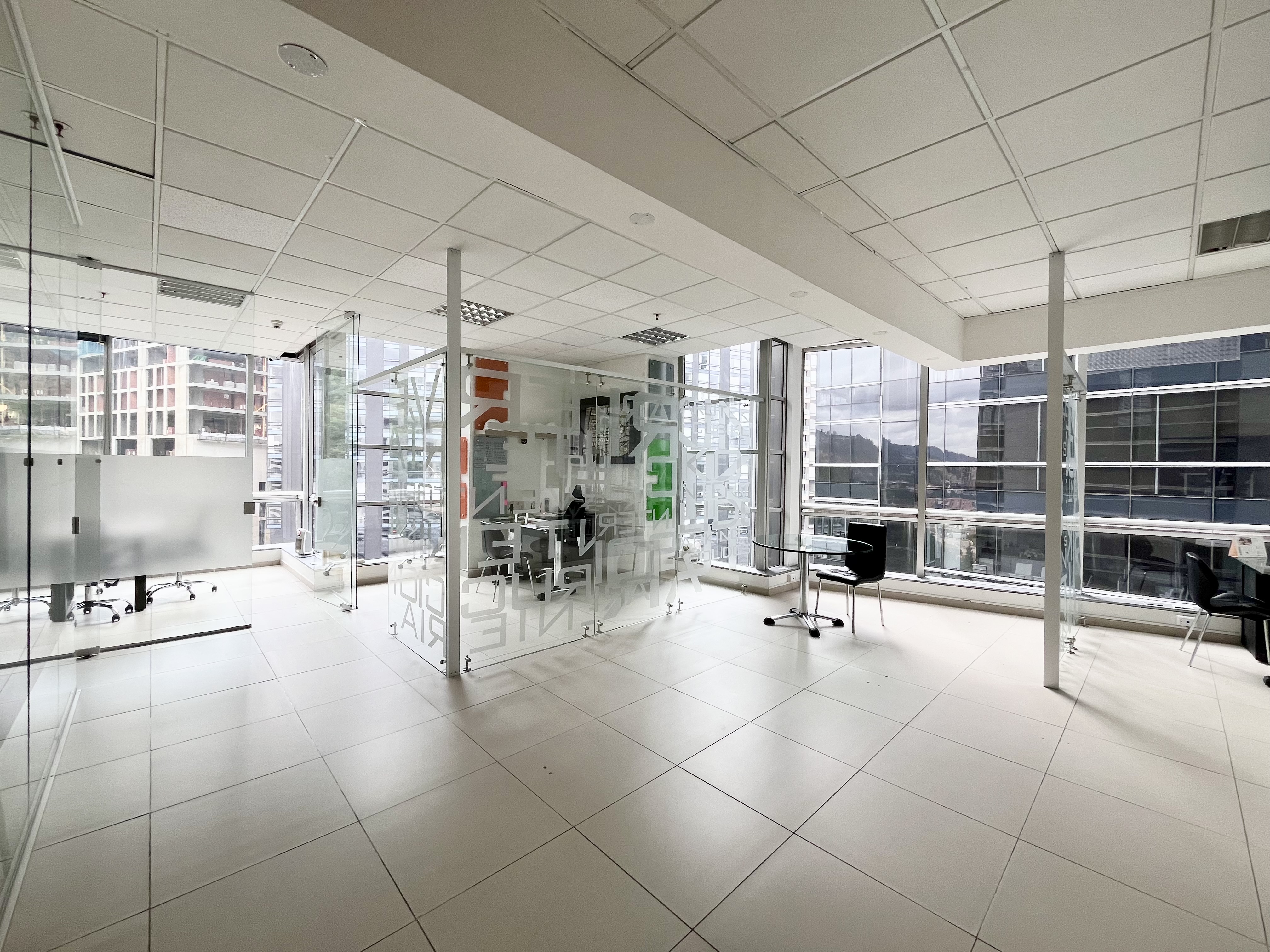 Oficina en Venta en Zona norte, Bogotá