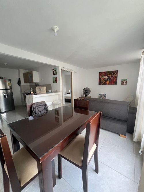 Apartamento de 2 alcobas en venta en Las Americas, Yumbo, 50 m² · foto 8 de 8