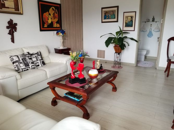 Apartamento de 4 alcobas en venta en Santa Teresita, Cali, 148 m² · foto 19 de 24