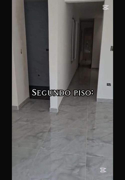 Casa de 5 alcobas en venta en Ciudad 2000, Cali, 270 m² · foto 3 de 6