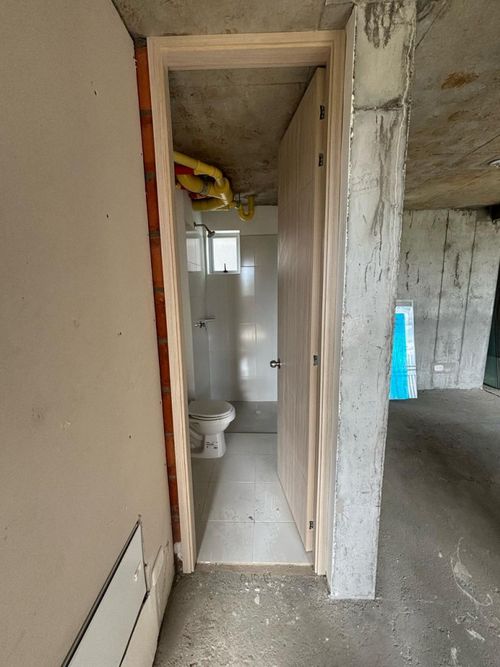 Apartamento de 2 alcobas en venta en Valle Del Lili, Cali, 62 m² · foto 5 de 9
