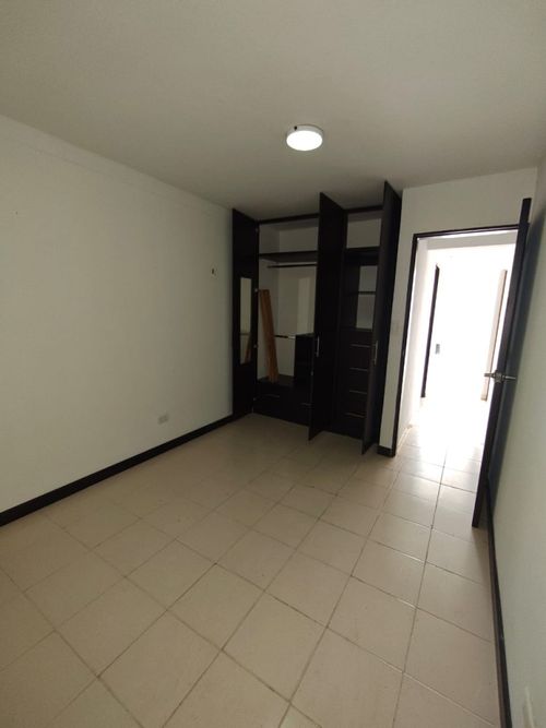 Casa de 3 alcobas en venta en Altos De Guadalupe, Cali, 287 m² · foto 11 de 22