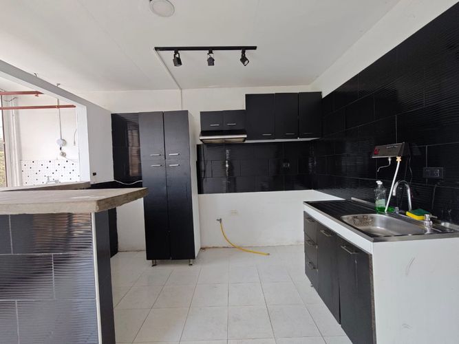 Casa de 3 alcobas en venta en Altos De Guadalupe, Cali, 287 m² · foto 20 de 22