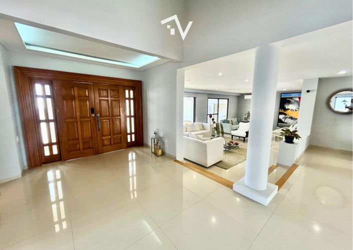 Casa de 3 alcobas en venta en Conjunto Residencial Villa Campestre, Barranquilla, 419 m² · foto 2 de 24