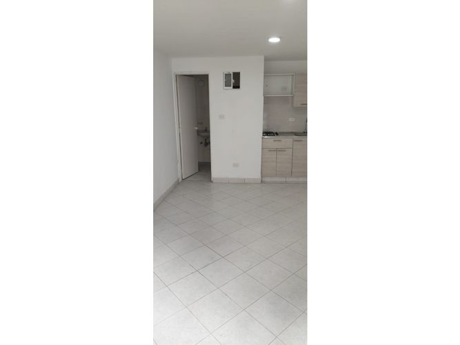 Local en venta en Bombona No.1, Medellín, 52 m² · foto 20 de 22
