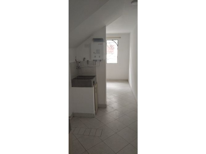 Local en arriendo en Bombona No.1, Medellín, 52 m² · foto 13 de 22