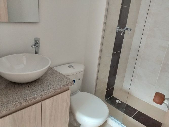 Apartamento de 3 alcobas en venta en Picaleña Y Mirolindo, Ibagué, 74 m² · foto 16 de 24