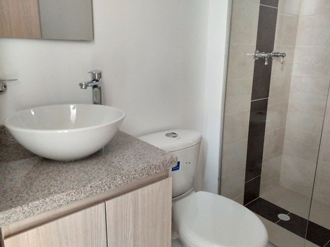 Apartamento de 3 alcobas en venta en Picaleña Y Mirolindo, Ibagué, 74 m² · foto 23 de 24