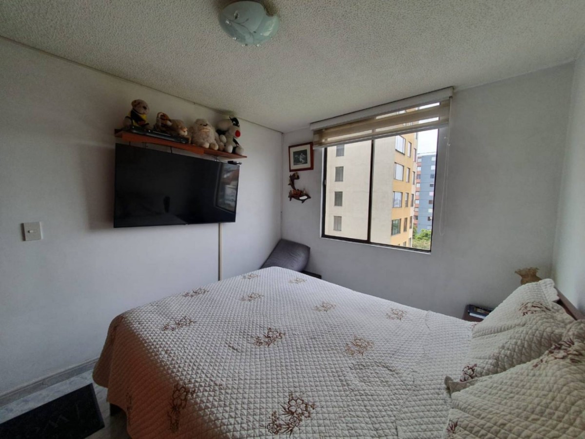 Apartamento en venta en Primavera Occidental - Puente Aranda, Bogotá · foto 9 de 24