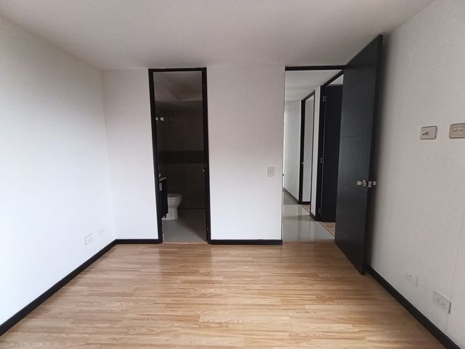 Apartamento de 3 alcobas en arriendo en El Poblado, Medellín, 95 m² · foto 10 de 20