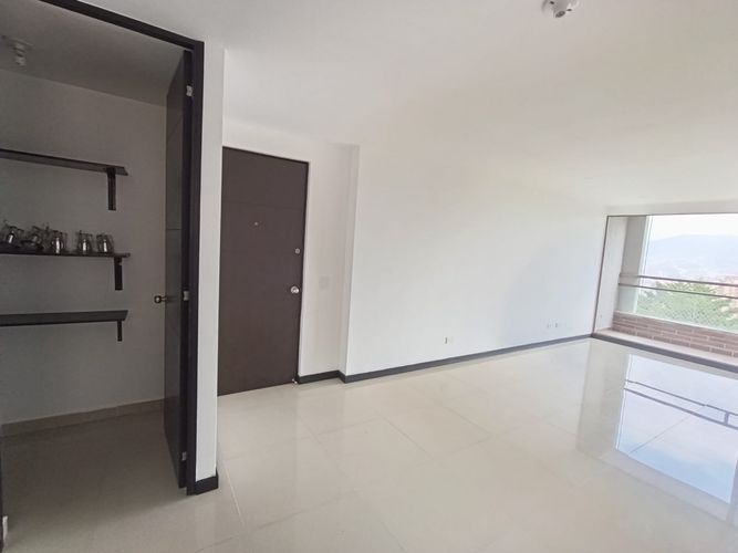 Apartamento de 3 alcobas en arriendo en El Poblado, Medellín, 95 m² · foto 17 de 20