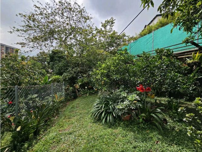 Casa de 4 alcobas en venta en El Salado, Envigado, 260 m² · foto 5 de 24