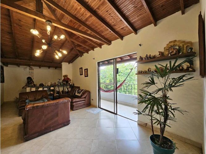 Casa de 4 alcobas en venta en El Salado, Envigado, 260 m² · foto 24 de 24