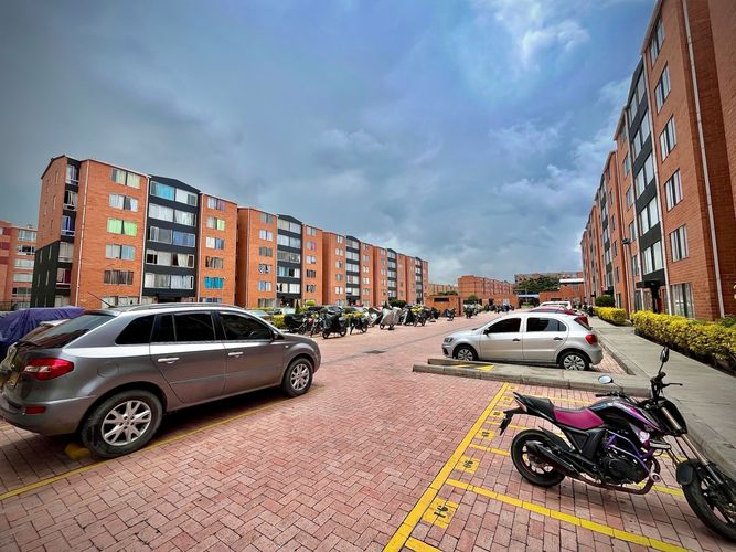 Apartamento de 3 alcobas en venta en Cr. Gardenias Et. Ii, Soacha, 47 m² · foto 15 de 15
