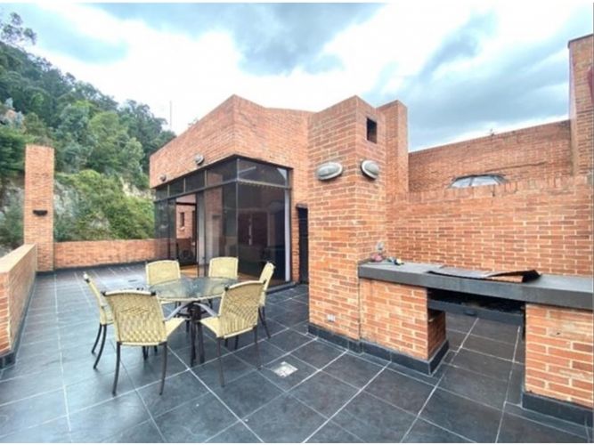 Apartamento de 4 alcobas en venta en Los Rosales, Bogotá, 411 m² · foto 18 de 24