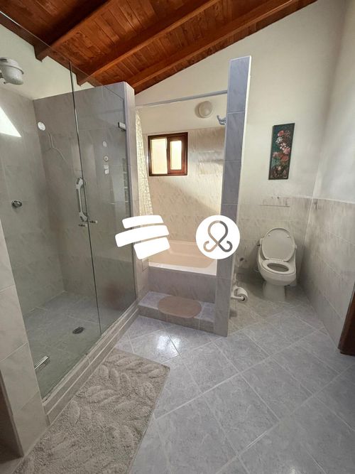 Casa de 3 alcobas en venta en Las Garzonas, Marinilla · foto 20 de 24