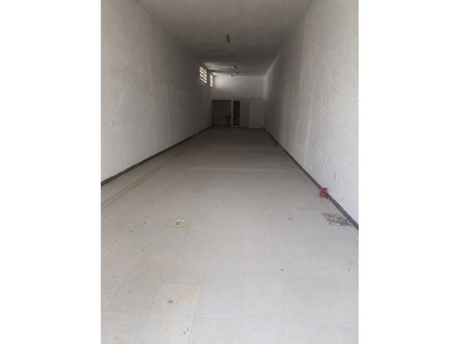 Local en arriendo en Granjas De Provenza, Bucaramanga, 90 m² · foto 2 de 7