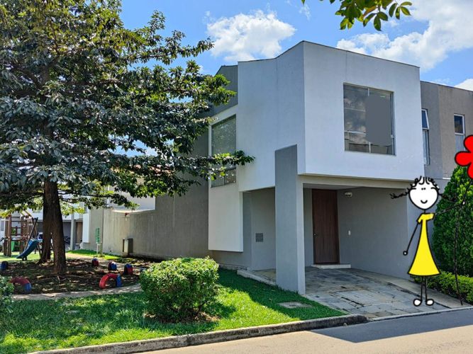 Casa de 3 alcobas en venta en Ciudad Country, Jamundí, 115 m² · foto 1 de 24