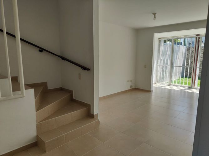 Casa de 3 alcobas en venta en Ciudad Country, Jamundí, 115 m² · foto 2 de 24