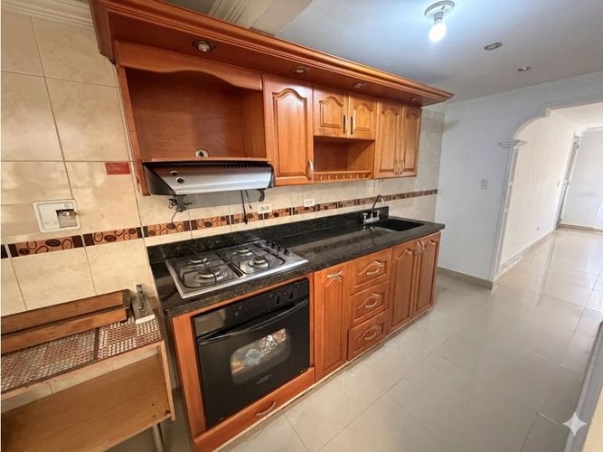 Casa de 3 alcobas en venta en Monteclaro, Medellín, 72 m² · foto 2 de 8