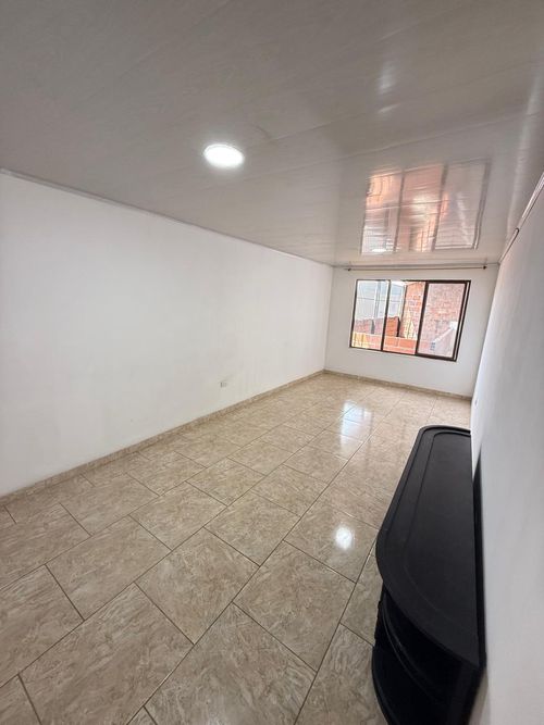 Casa de 10 alcobas en venta en Santa Elena, Cali, 540 m² · foto 15 de 19