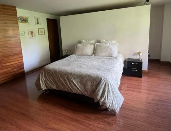 Apartamento en arriendo en Chicó Reservado, Bogotá · foto 4 de 7