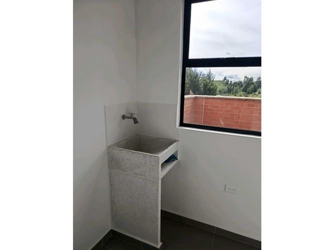 Apartamento de 3 alcobas en arriendo en Camargo, Rionegro, 110 m² · foto 23 de 23