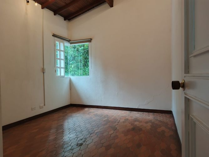 Casa en arriendo en El Poblado, Medellín · foto 3 de 23