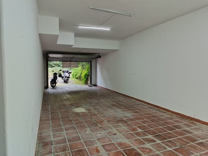 Casa en arriendo en El Poblado, Medellín · foto 22 de 23