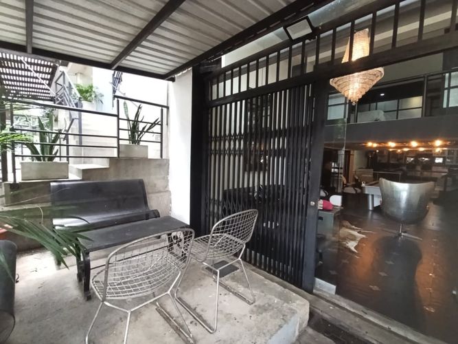 Local en arriendo en El Poblado, Medellín, 346 m² · foto 2 de 20