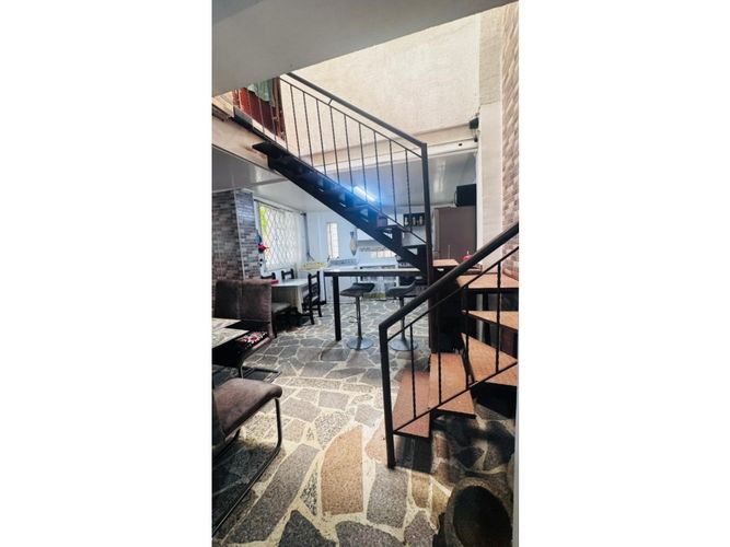 Casa de 6 alcobas en venta en Brisas De Los Alamos, Cali, 250 m² · foto 15 de 24