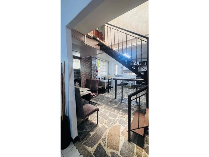 Casa de 6 alcobas en venta en Brisas De Los Alamos, Cali, 250 m² · foto 22 de 24
