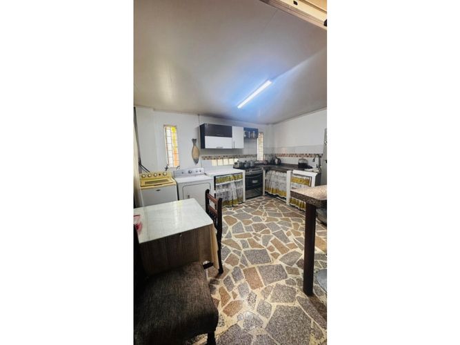 Casa de 6 alcobas en venta en Brisas De Los Alamos, Cali, 250 m² · foto 23 de 24