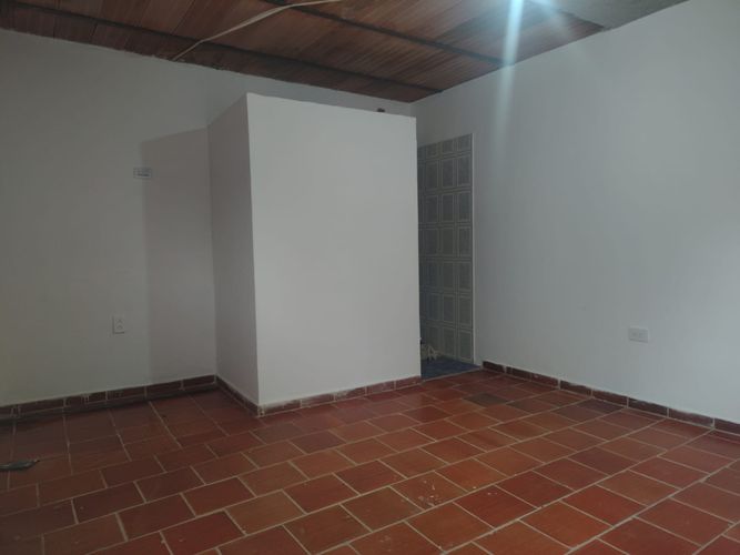 Casa de 2 alcobas en venta en Pisarreal, Los Patios, 99 m² · foto 14 de 18